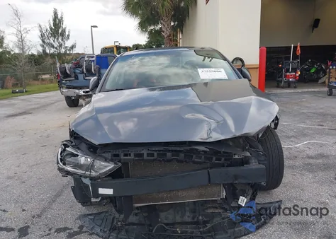 2018 Hyundai Elantra Sel from USA, damaged, VIN 5NPD84LF0JH264101